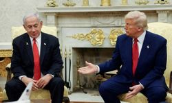 İsrail-İran savaşında son dakika gelişmesi: Trump tarafını seçip çok sert konuştu!