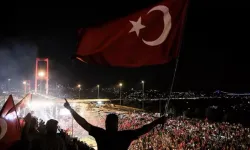 Spor camiasından 15 Temmuz paylaşımları! 'İhanet onların vatan bizimdir'