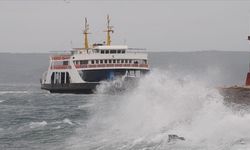 Güney Marmara'da bazı feribot seferleri iptal edildi