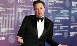 Elon Musk: “Yapay Zeka ve İnsansı Robotlar Yoksulluğu Bitirecek”