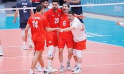 Erkek Milli Voleybol Takımı'ndan gümüş madalya