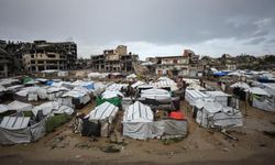 Gazze'de insani kriz derinleşiyor: Can kaybı 70 bine yaklaştı