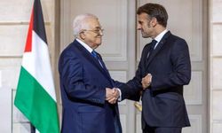 Macron ile Filistin Devlet Başkanı Abbas bir araya geldi