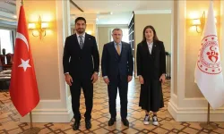 Türkiye Güreş Federasyonu Başkanı Akgül, Bakan Bak'ı ziyaret etti