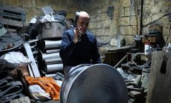 Asırlık Çekiç Sesleri Susmuyor: Kahramanmaraş Bakırcılar Çarşısı Zanaati Yaşatmaya Çalışıyor