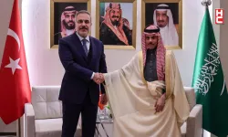 Dışişleri Bakanı Fidan’ın Körfez Turu: Türkiye’nin Diplomasi ve Savunma Sanayi Gücü Bölgede Belirleyici Rolde