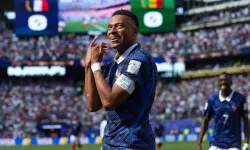 Kylian Mbappe, Fransa'nın en golcü ismi oldu