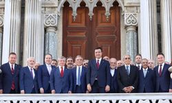 Gül, Babacan, Davutoğlu, Erbakan ve Arıkan aynı karede