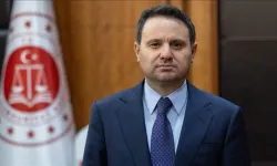 Bakan Gürlek'ten 52 orman yangınına ilişkin açıklama
