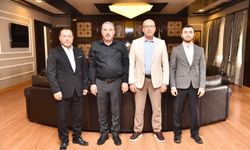 Sayokan Dünya Federasyonu’ndan Pursaklar Belediye Başkanı Ertuğrul Çetin’e Ziyaret