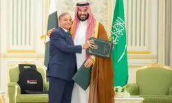 Şahbaz Şerif'ten 'Mekke İttifakı' açıklaması! Suudi Arabistan mesajı dikkat çekti