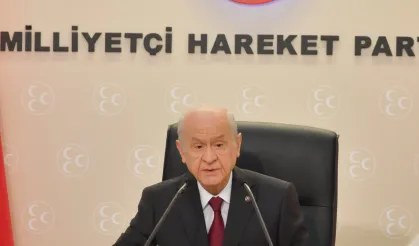 Bahçeli’den Türkeş’in vefat yıl dönümünde anlamlı mesaj