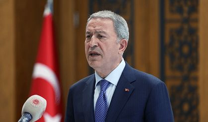 Hulusi Akar'dan boykot çağrılarına sert tepki: Esnafa destek verdi