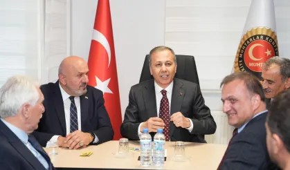 Bakan Yerlikaya’dan muhtarlara ziyaret