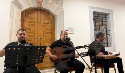 Fatih Belediyesi’nden tarihî mekânda musiki buluşmaları: “Avluda Meşk” başladı