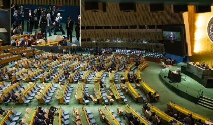 BM'de Netanyahu'ya protesto! Katılımcılar salonu terk etti