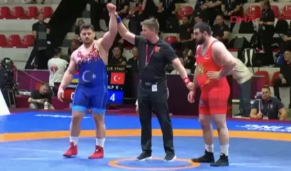 Rıza Kayaalp 13. Şampiyonluk Yolunda: Avrupa Güreş Şampiyonası’na Hızlı Başlangıç