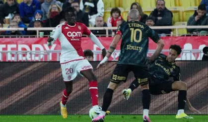 Beşiktaş'ın yeni transferi Ouattara İstanbul'a geliyor