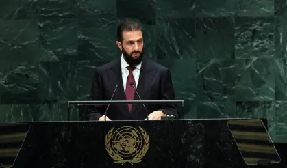 Son dakika...Suriye lideri Şara 'Geri döndük' dedi: “Golan Suriye topraklarında olacak!”