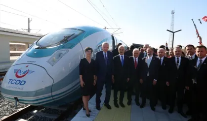 Cumhurbaşkanı Erdoğan: Halkalı-Kapıkule arasındaki süre 1 saat 30 dakikaya düşecek