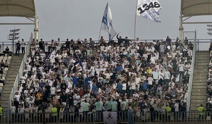 Tebriz Traktör takımı, "ırkçı tezahürat" nedeniyle sahadan ayrıldı