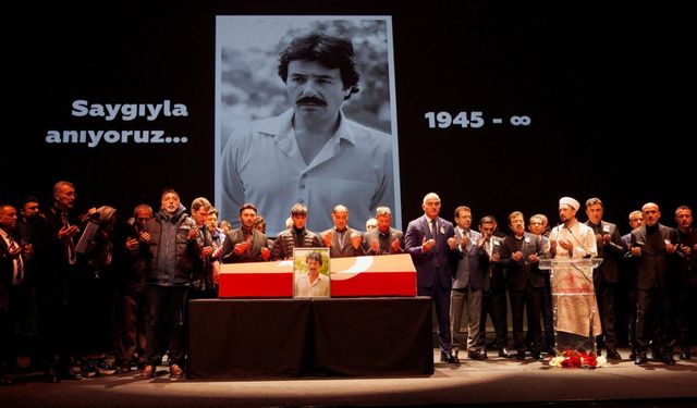Milli ve Manevi değerlere sahip Ferdi Tayfur son yolculuğuna uğurlandı