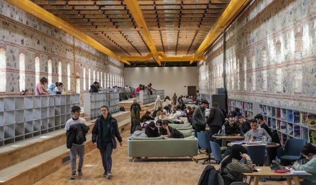 Rami Kütüphanesi'nde 3. Bilim Şenliği heyecanı başladı