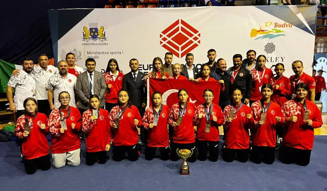 Milli boksörlerden 16 madalya birden