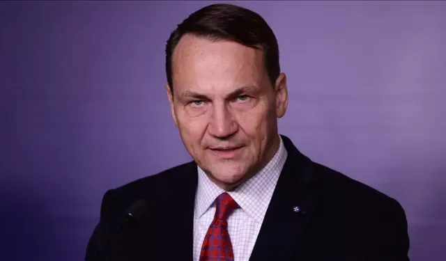 Polonya'dan Putin'e uyarı: Uçağını indirip tutuklarız