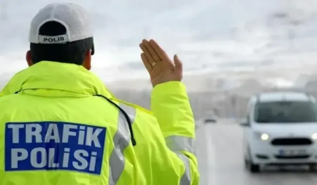 Trafik cezalarına kademeli zam! Aracından inene 180 bin TL ceza! İnde Görelim Seni"