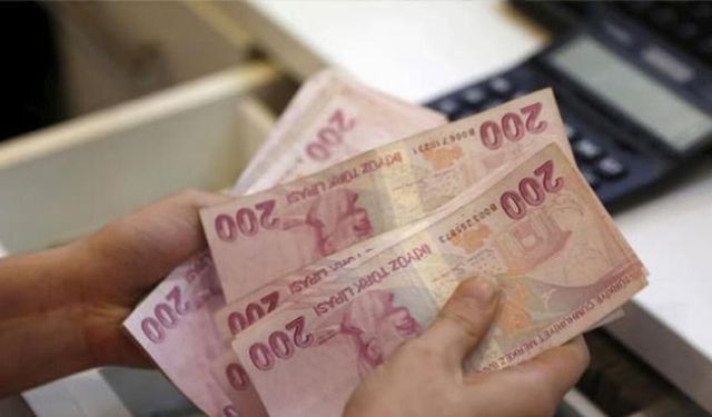 Asgari ücret zammında kırmızı çizgi: Hesap yapıp olabilecek en yüksek zam oranını açıkladı