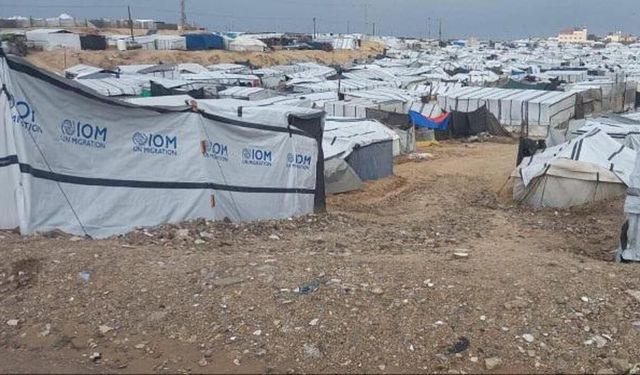 Gazze'de kış şiddetlendi, Deniz Feneri projesi sınavı geçti