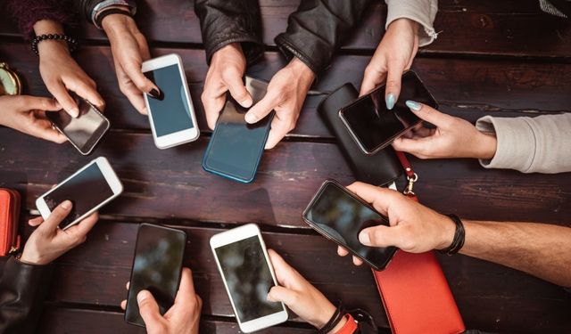 Telefonunuzdaki bu uygulamayı hemen silin! Milyonlarca kez indirildi