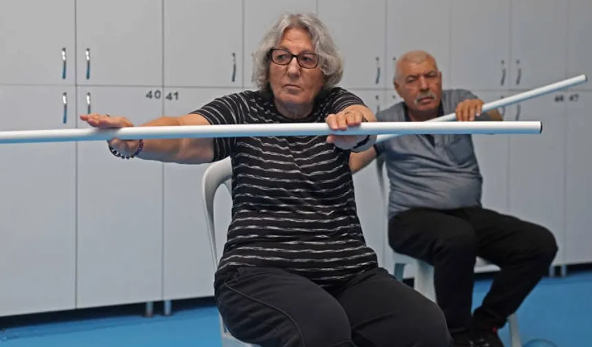 Parkinson hastaları sporla hayata bağlanıyor