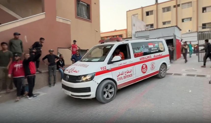 İsrail, Gazze'de hastaneyi bombaladı: 34 Filistinli öldürüldü