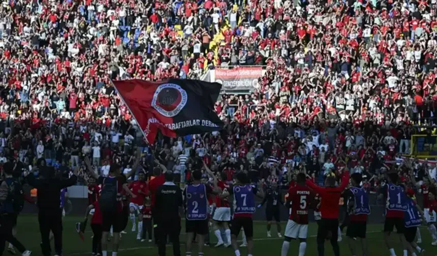 Gençlerbirliği 4 yıl aradan sonra Süper Lig'e yükseldi