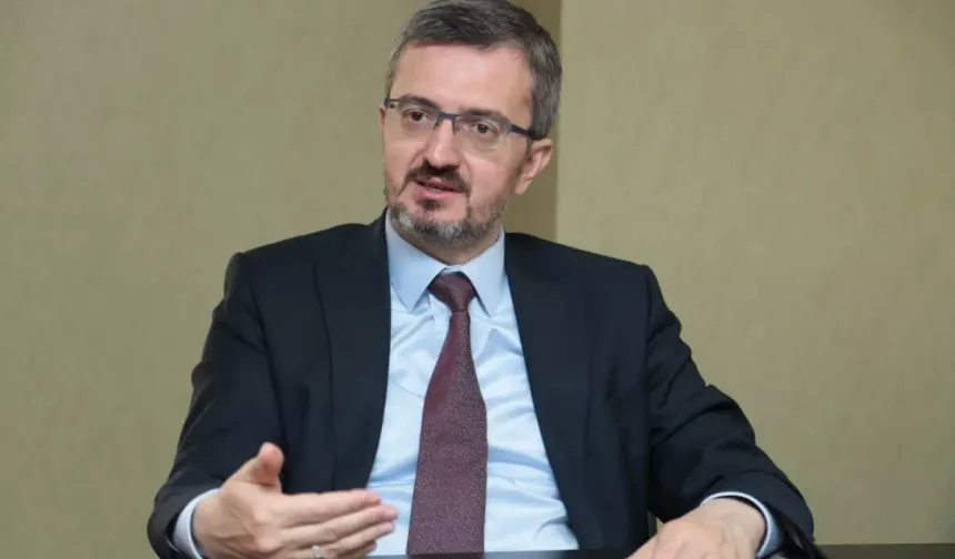 İletişim Başkanlığı görevine getirilen Burhanettin Duran'dan mesaj var