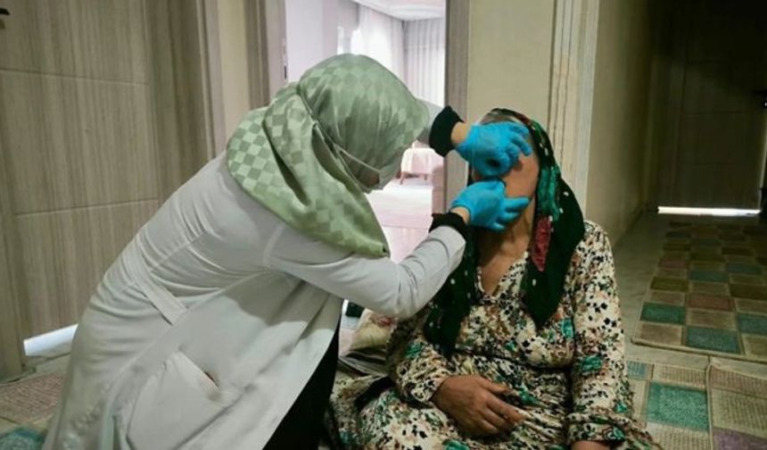 Batman'da yaşlı, engelli ve yatalak hastalara evlerinde diş bakımı hizmeti