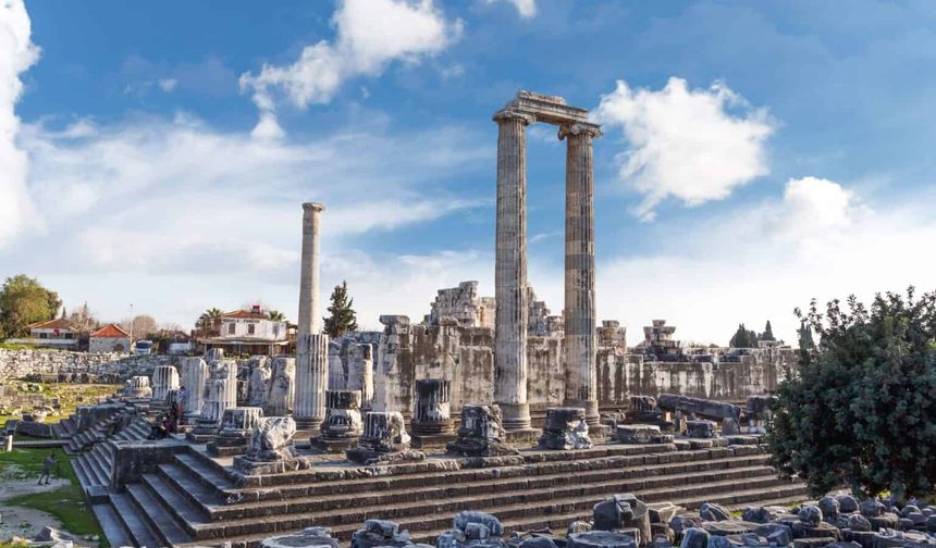 Didyma Antik Kenti, Aydın