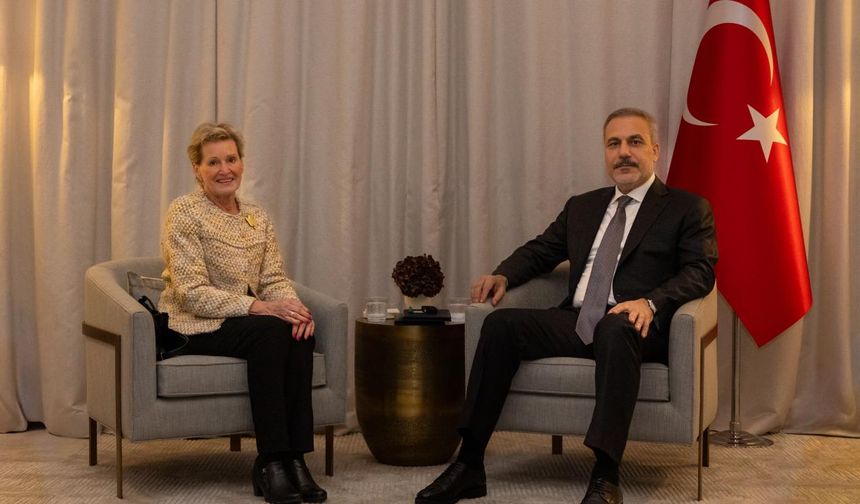 Bakan Fidan, 'Finlandiya İslam Cemaati' temsilcilerini kabul etti