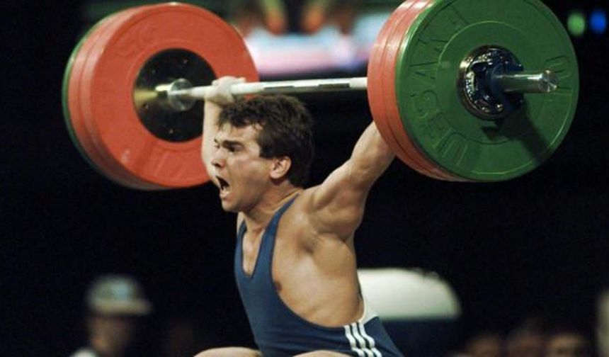 Time dergisine kapak olan ilk Türk sporcu: 'Cep Herkülü' Naim Süleymanoğlu!