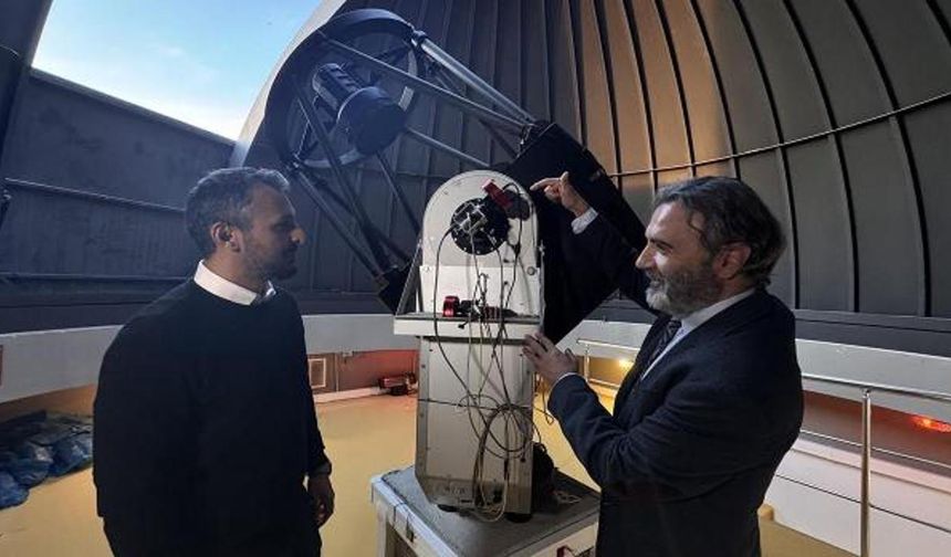 Türk bilim adamları keşfetti! 4 ötegezegende yaşam aranacak!