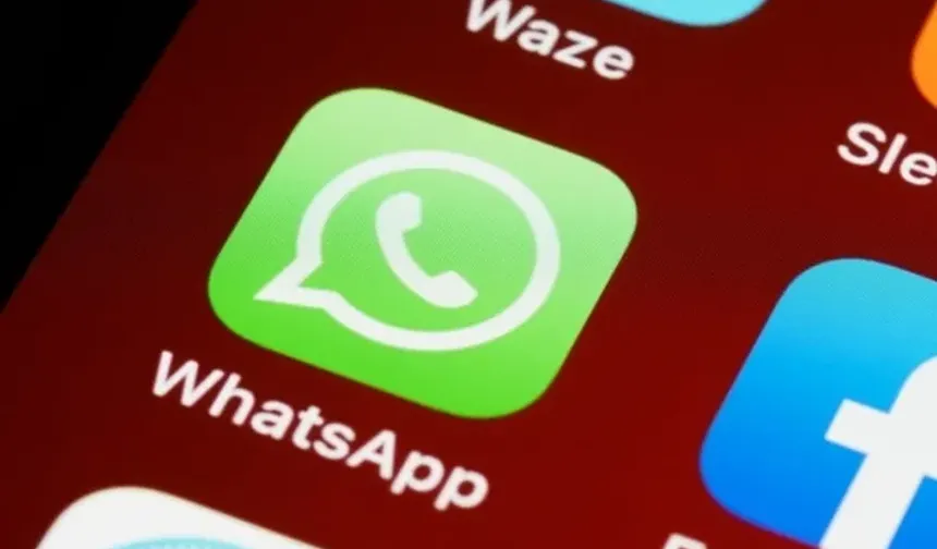 Rus hackerlardan Hollandalı yetkililere tuzak: WhatsApp ve Signal üzerinden bilgi sızdırıldı