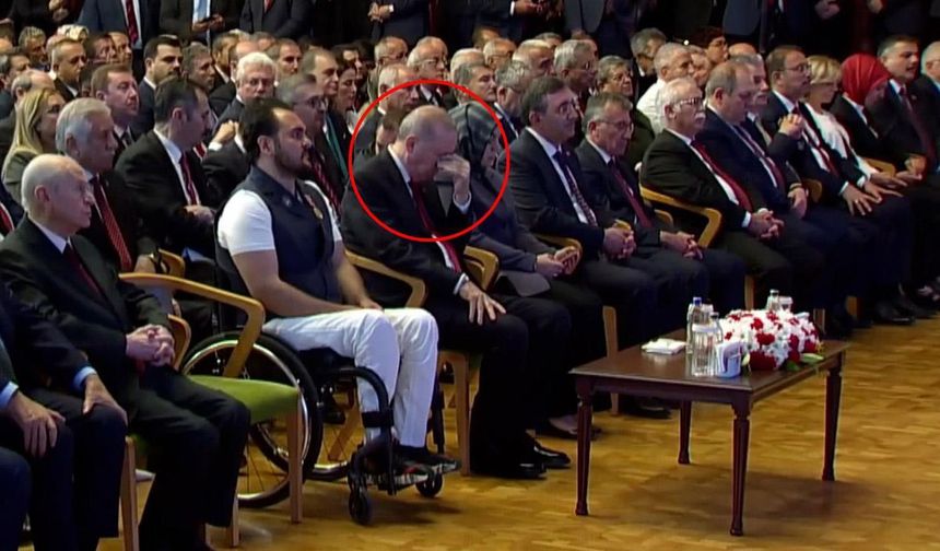 15 Temmuz Anma Töreni'ne katılan Cumhurbaşkanı Erdoğan'ın duygusal anları