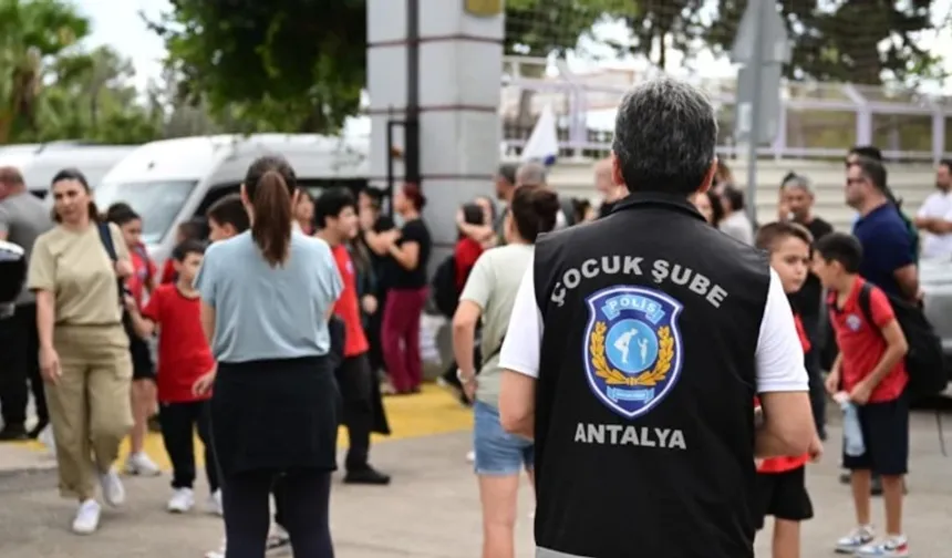 Okullarda Yeni Güvenlik Dönemi: 30 Bin Güvenlik Görevlisi Göreve Başlayacak