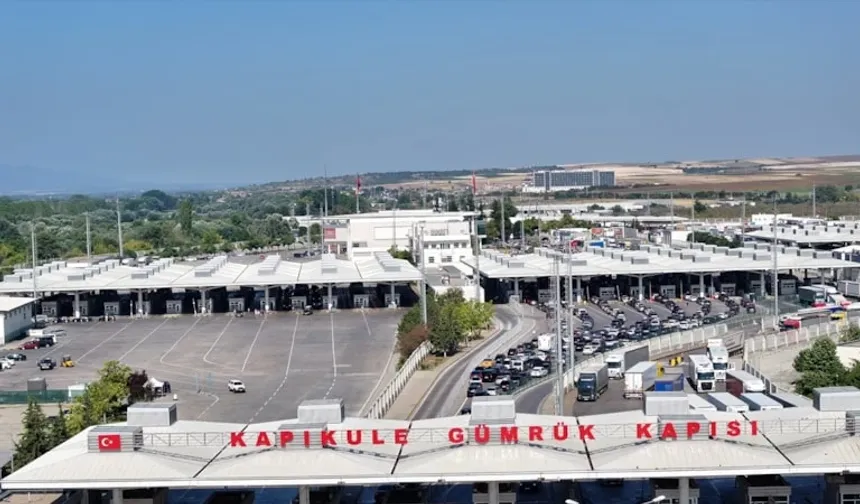 Türkiye tatilinde sona doğru: Gurbetçilerin dönüş yolculuğu sürüyor