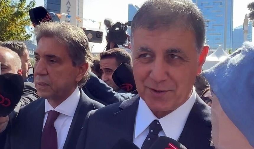 İzmir Büyükşehir Belediye Başkanı Cemil Tugay, AK Parti Genel Merkezi'nde