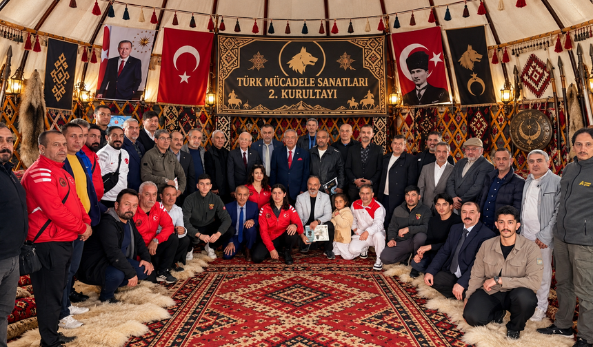 TÜRK MÜCADELE SANATLARI 2. KURULTAYI İSTANBUL’DA TÜRK OBA ÇADIRINDA GERÇEKLEŞTİRİLDİ