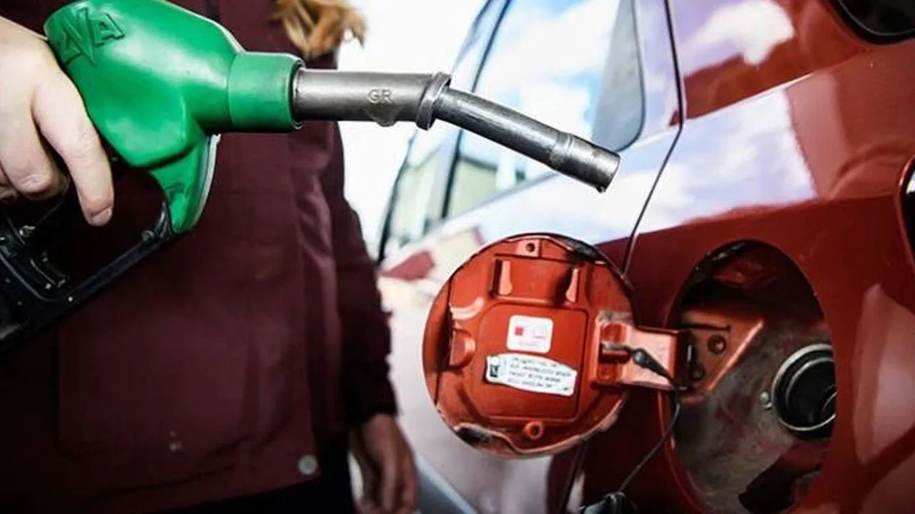 Petrol Fiyatları Düşerken Benzine 1,15 Tl Indirim 3